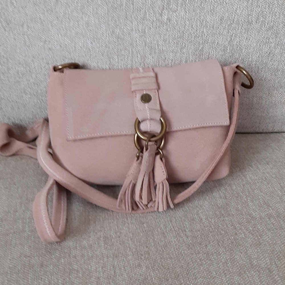 Elle & Jae Gypset Pink Suede Crossbody Bag